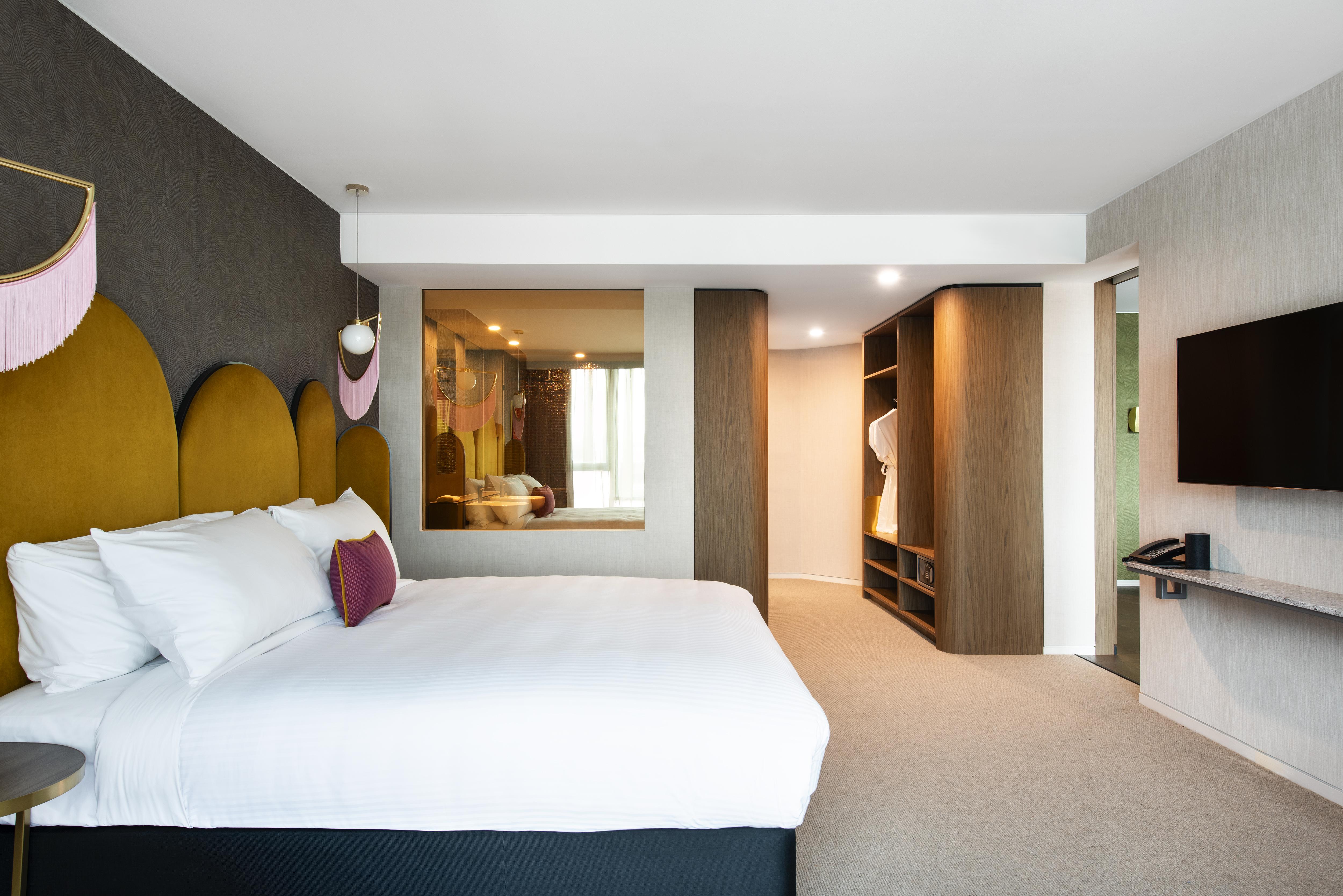 Ovolo The Valley Брисбен Экстерьер фото A bedroom at the Hotel