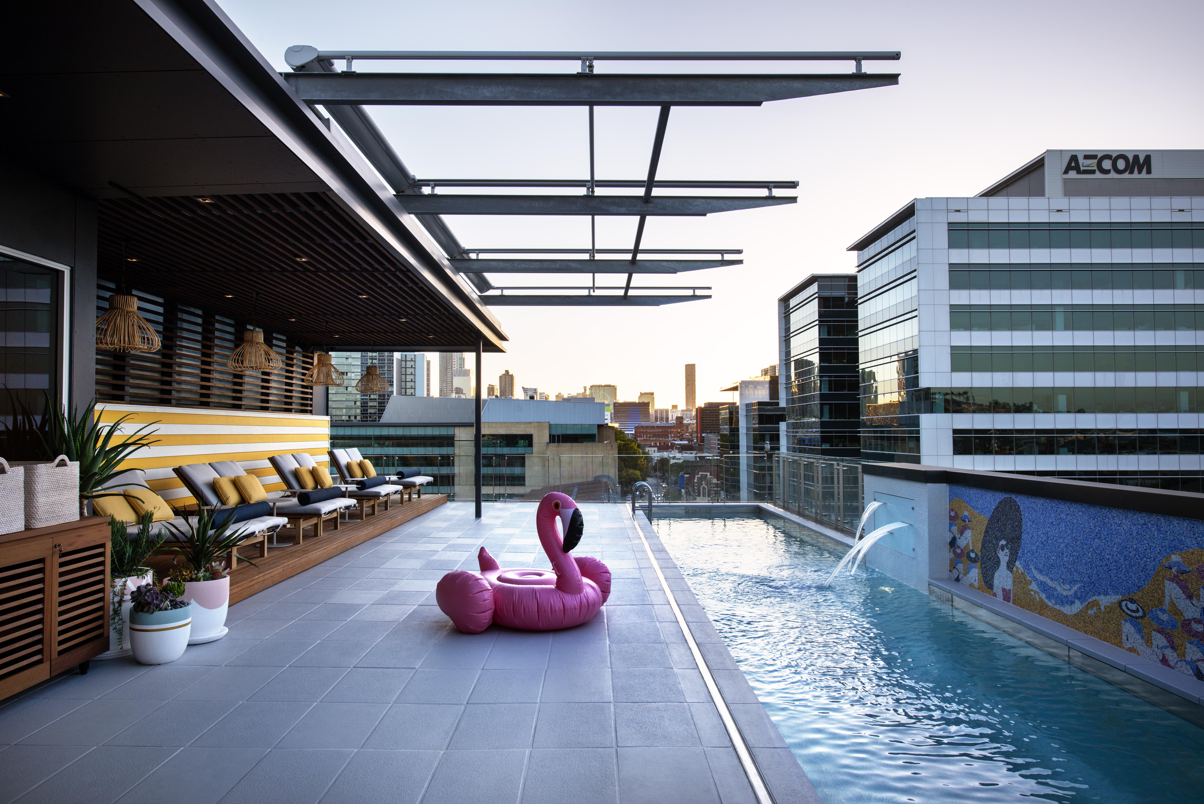 Ovolo The Valley Брисбен Экстерьер фото Rooftop pool at the Hotel