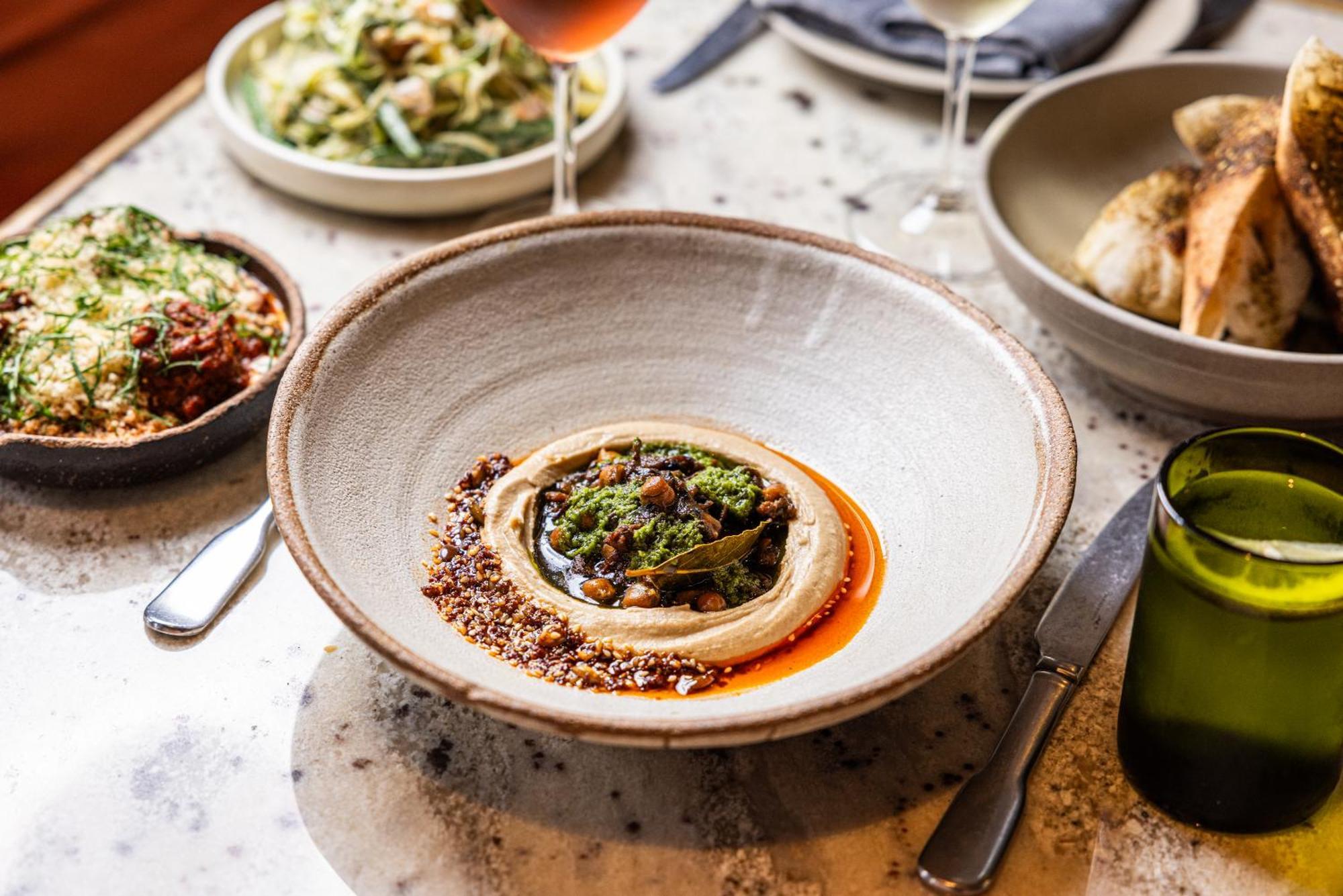 Ovolo The Valley Брисбен Экстерьер фото Aubergine and hummus
